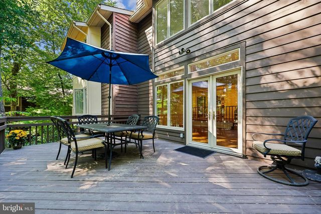 5904 VALERIAN LN, Rockville, MD 20852