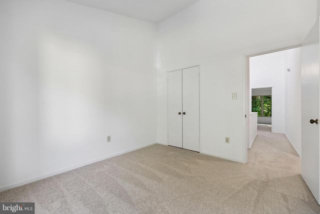 5904 VALERIAN LN, Rockville, MD 20852