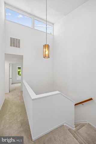 5904 VALERIAN LN, Rockville, MD 20852