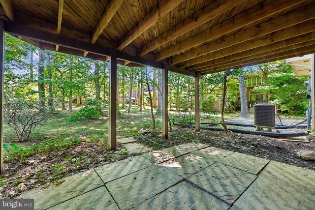 5904 VALERIAN LN, Rockville, MD 20852