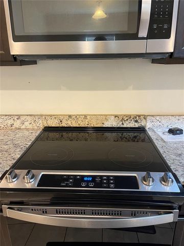 4755 SOMERSET HILL LANE, Riverview, FL 33578