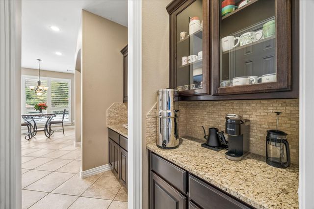 107 Cherry Bark Place, Montgomery, TX 77316