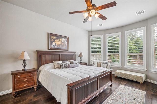 107 Cherry Bark Place, Montgomery, TX 77316