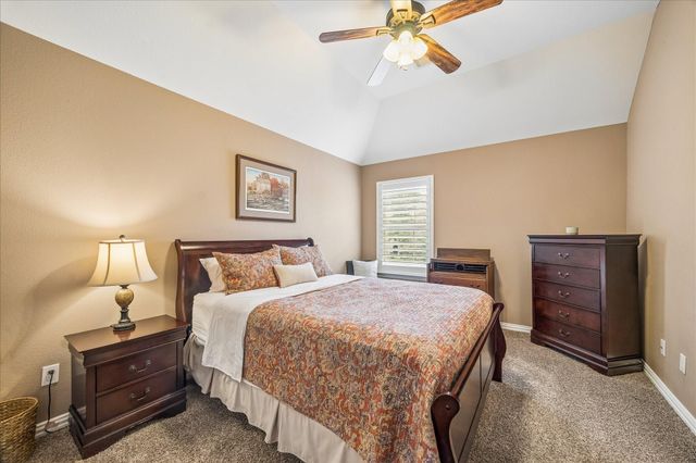 107 Cherry Bark Place, Montgomery, TX 77316