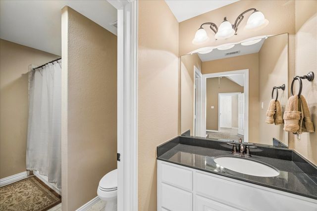 107 Cherry Bark Place, Montgomery, TX 77316
