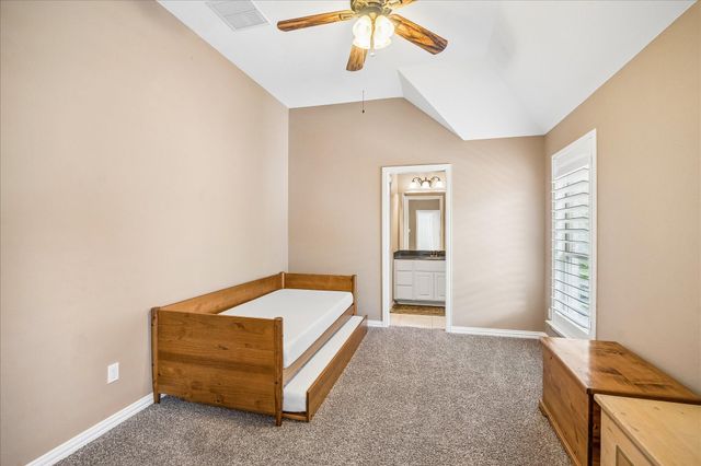 107 Cherry Bark Place, Montgomery, TX 77316