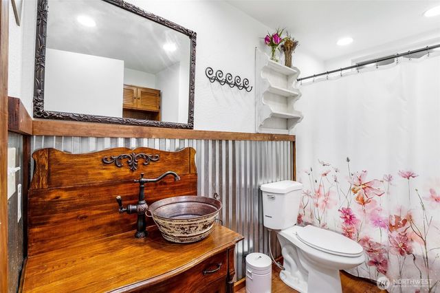 326 W 8th St, Warden, WA 98857