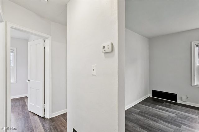 244 E Catawba Avenue, Akron, OH 44301