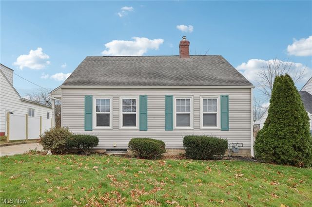 244 E Catawba Avenue, Akron, OH 44301