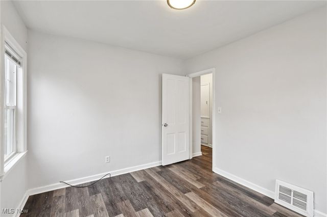 244 E Catawba Avenue, Akron, OH 44301