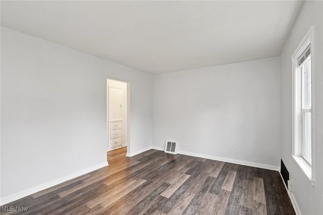 244 E Catawba Avenue, Akron, OH 44301