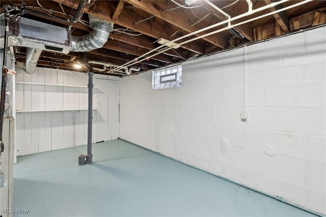 244 E Catawba Avenue, Akron, OH 44301