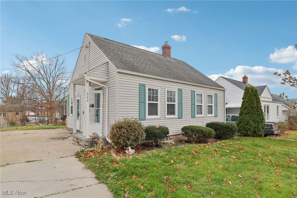 244 E Catawba Avenue, Akron, OH 44301