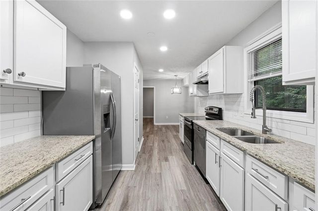 4380 Cary Drive SW, Snellville, GA 30039