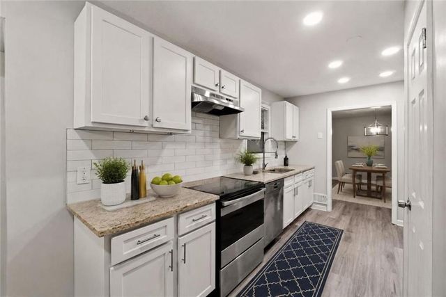 4380 Cary Drive SW, Snellville, GA 30039