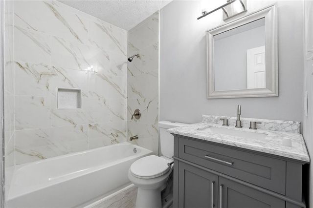 4380 Cary Drive SW, Snellville, GA 30039