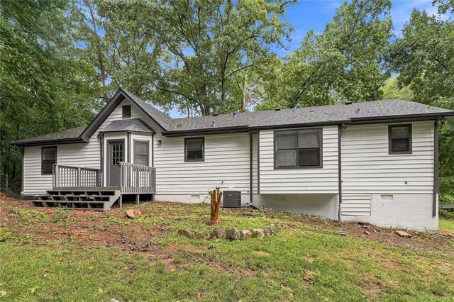 4380 Cary Drive SW, Snellville, GA 30039
