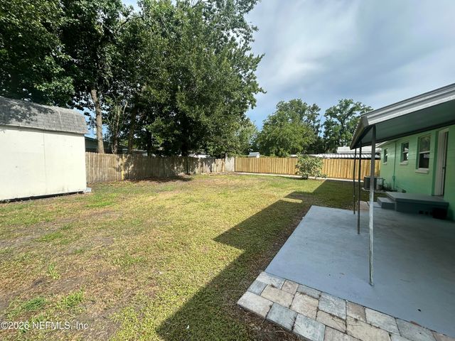 2125 LOU Drive W, Jacksonville, FL 32216