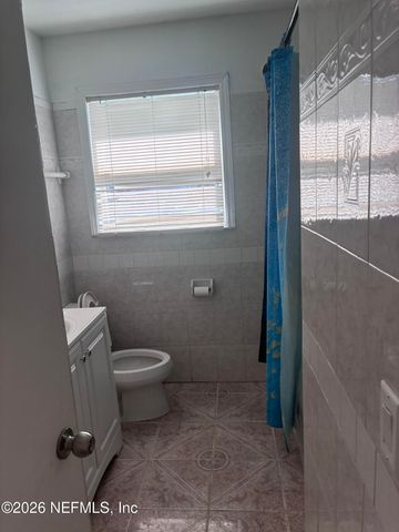 2125 LOU Drive W, Jacksonville, FL 32216