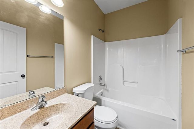 11109 N Jefferson Street, Kansas City, MO 64155