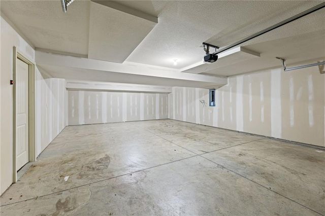 11109 N Jefferson Street, Kansas City, MO 64155