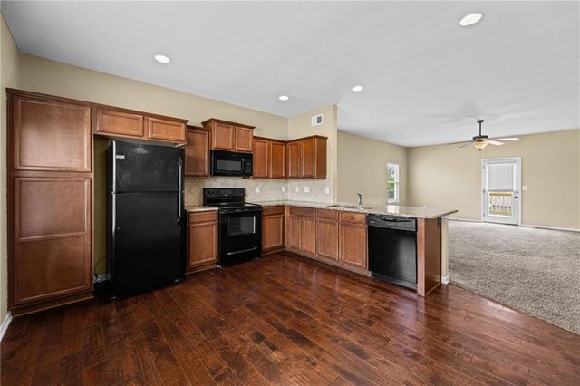 11109 N Jefferson Street, Kansas City, MO 64155