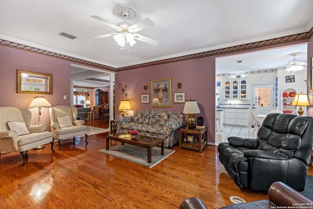 628 Mission View, New Braunfels, TX 78130