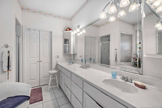 628 Mission View, New Braunfels, TX 78130