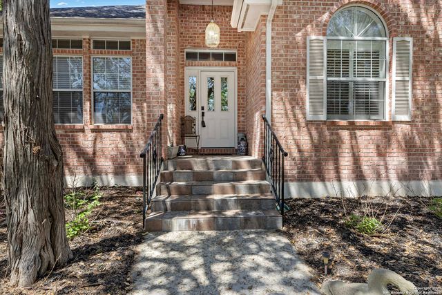 628 Mission View, New Braunfels, TX 78130