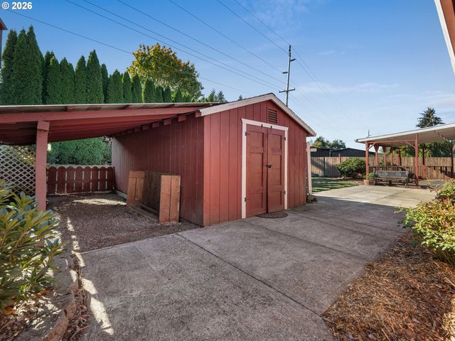 3546 16TH Pl, Forest Grove, OR 97116