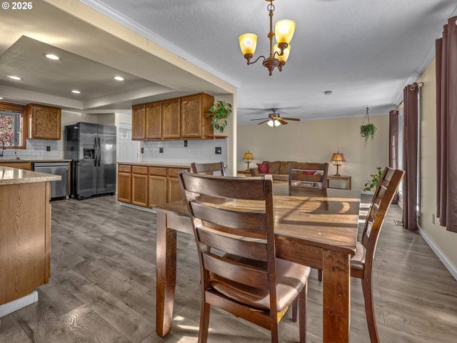 3546 16TH Pl, Forest Grove, OR 97116