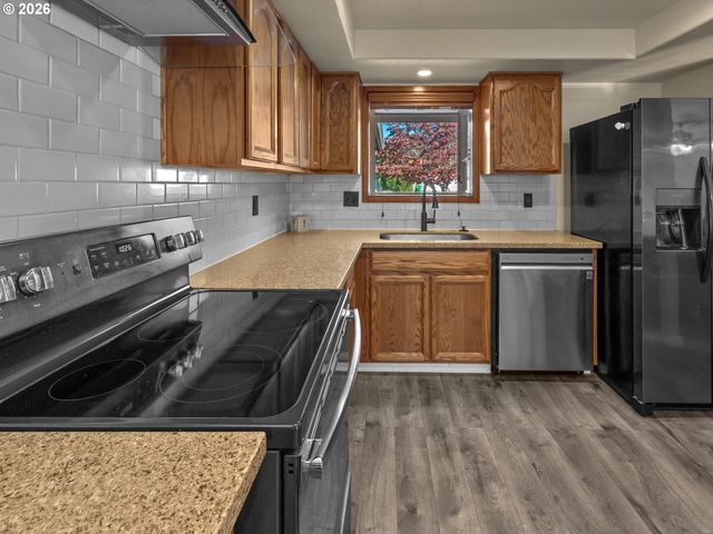 3546 16TH Pl, Forest Grove, OR 97116
