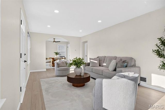 4508 Saint Leo Lane, St Ann, MO 63074