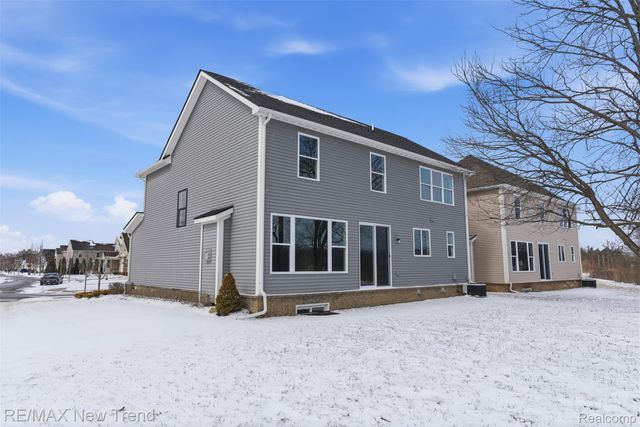 2388 Madison Street, Wixom, MI 48393