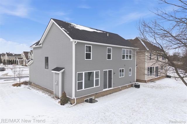 2388 Madison Street, Wixom, MI 48393