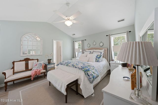 5419 Wood Ridge Road, Wilmington, NC 28409