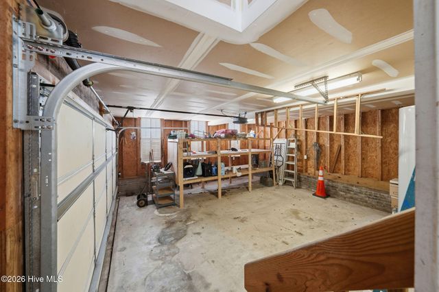 5419 Wood Ridge Road, Wilmington, NC 28409