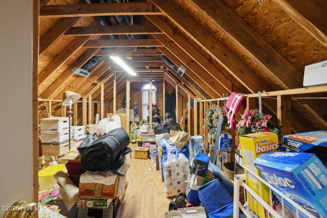 5419 Wood Ridge Road, Wilmington, NC 28409