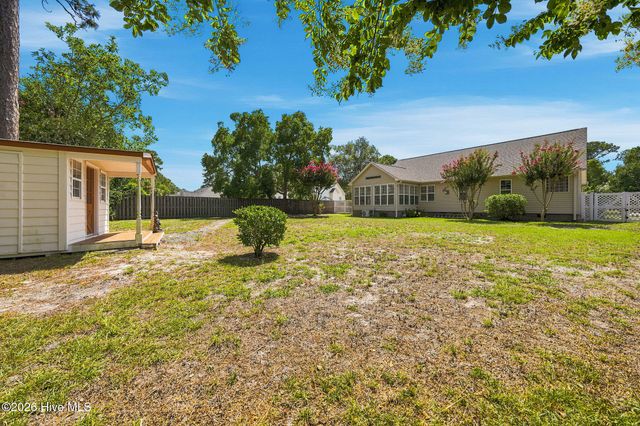 5419 Wood Ridge Road, Wilmington, NC 28409
