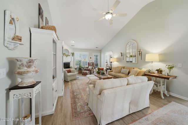 5419 Wood Ridge Road, Wilmington, NC 28409