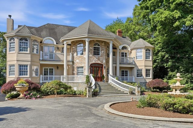 72 Charlemont Street, Newton, MA 02461