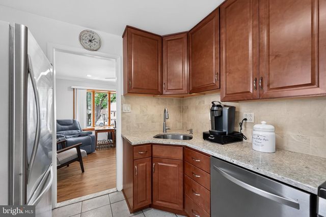 3543 WINDSOR DR, Bensalem, PA 19020