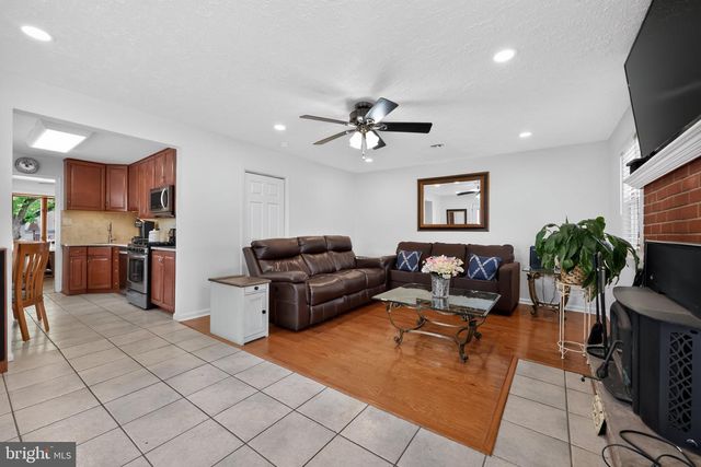 3543 WINDSOR DR, Bensalem, PA 19020