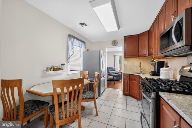 3543 WINDSOR DR, Bensalem, PA 19020