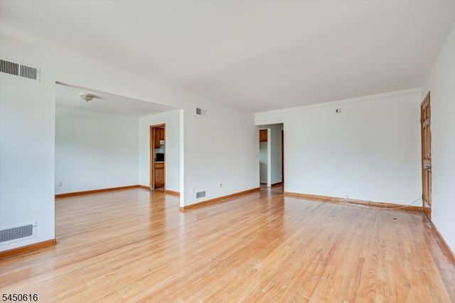 183 Laurel Ave, Union Twp., NJ 07083