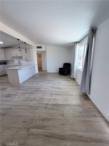 2045 Capri, Mentone, CA 92359
