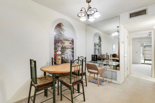 2600 SE Ocean Boulevard Dd4, Stuart, FL 34996