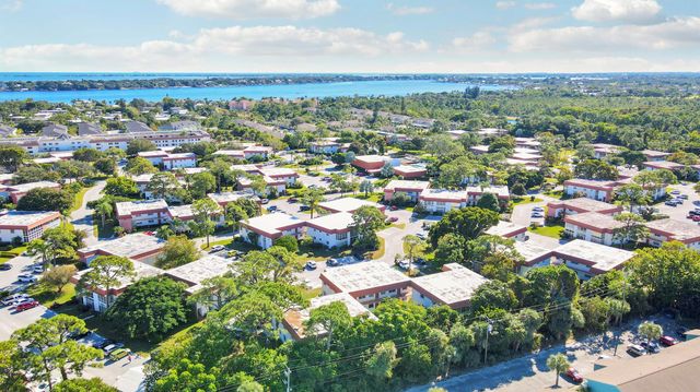 2600 SE Ocean Boulevard Dd4, Stuart, FL 34996