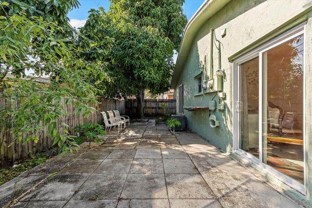 1012 Green Street, West Palm Beach, FL 33405