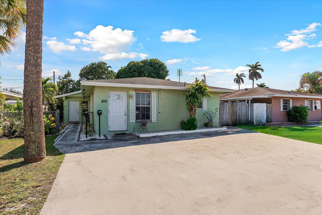 1012 Green Street, West Palm Beach, FL 33405